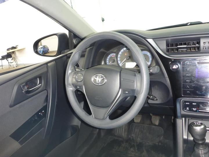 Photo 5 VIN: SB1KT3JEX0E041206 - TOYOTA AURIS 