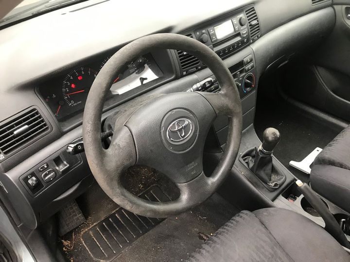 Photo 8 VIN: SB1KZ28E10E050892 - TOYOTA COROLLA 