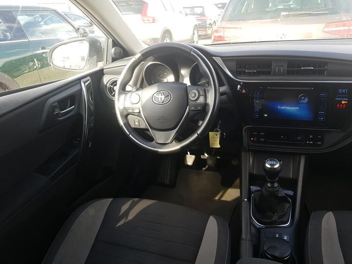 Photo 3 VIN: SB1ZB3JE70E014675 - TOYOTA AURIS 