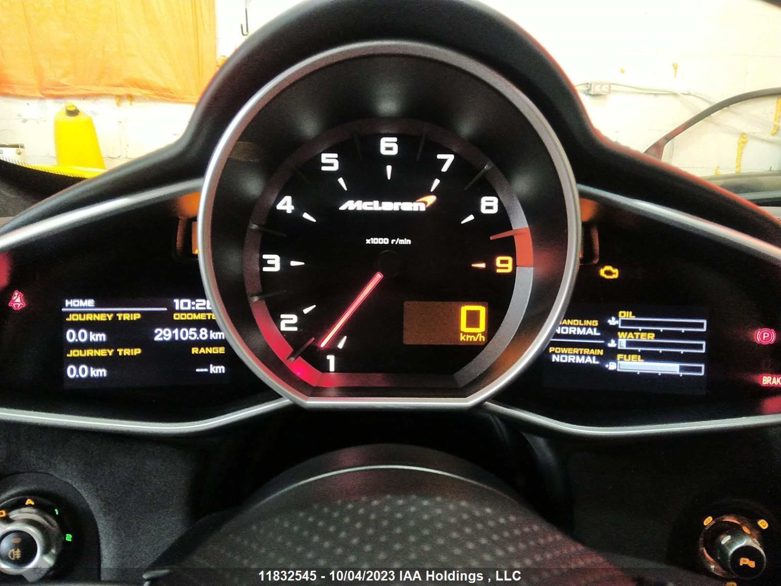 Photo 6 VIN: SBM11AAA6DW002327 - MCLAREN MP4-12C 