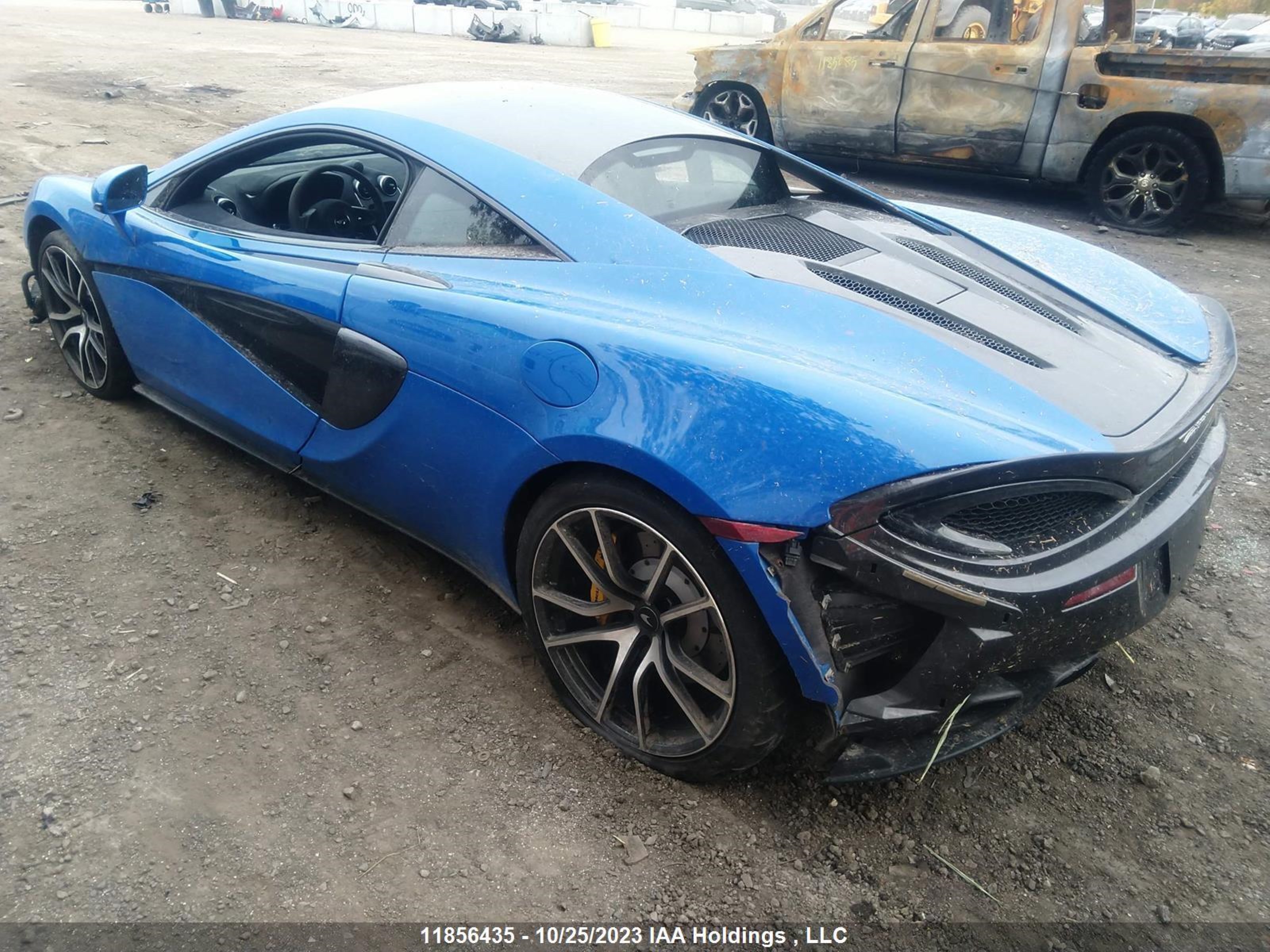 Photo 2 VIN: SBM13CAA9KW006391 - MCLAREN 540C 