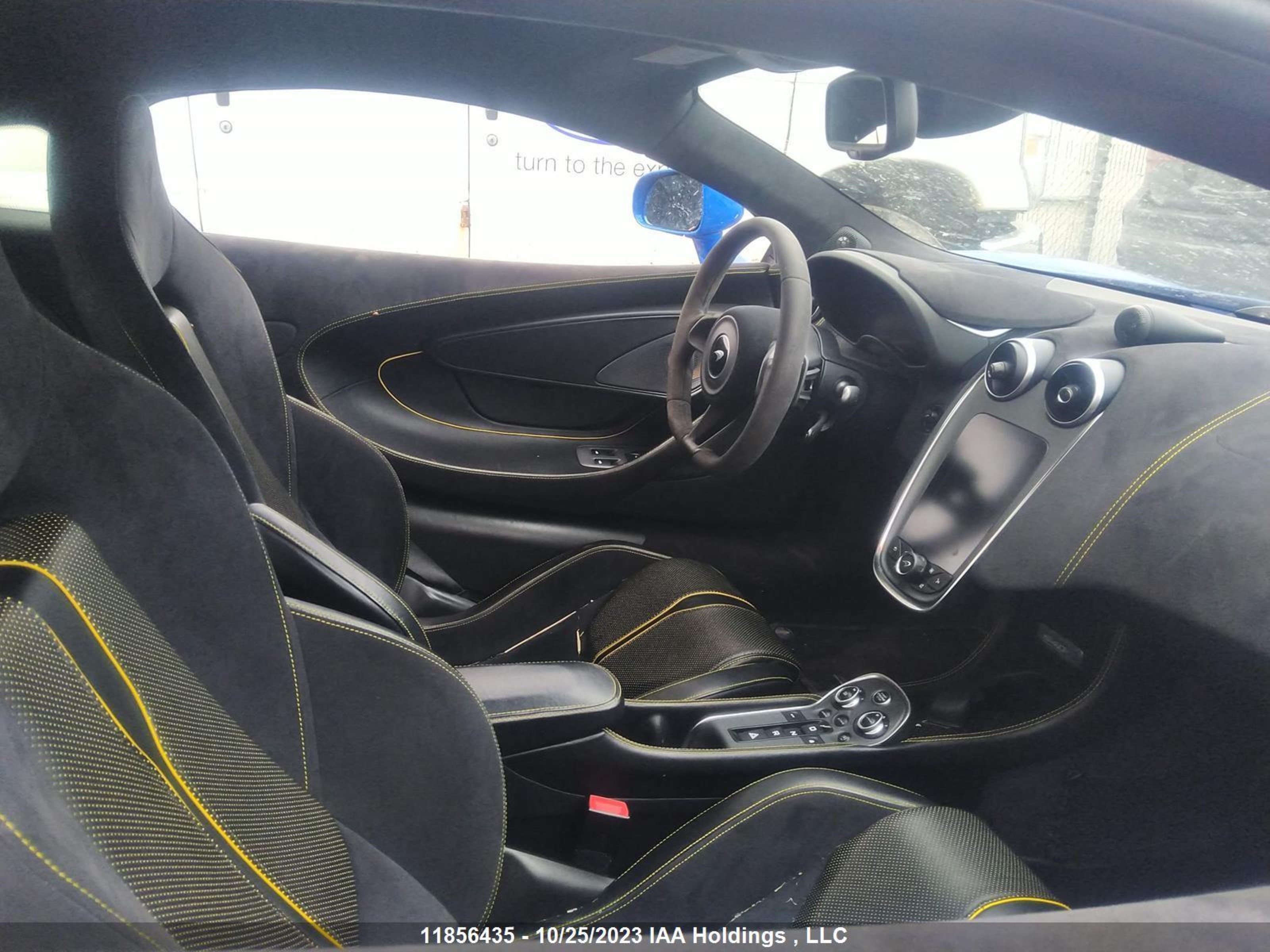 Photo 4 VIN: SBM13CAA9KW006391 - MCLAREN 540C 