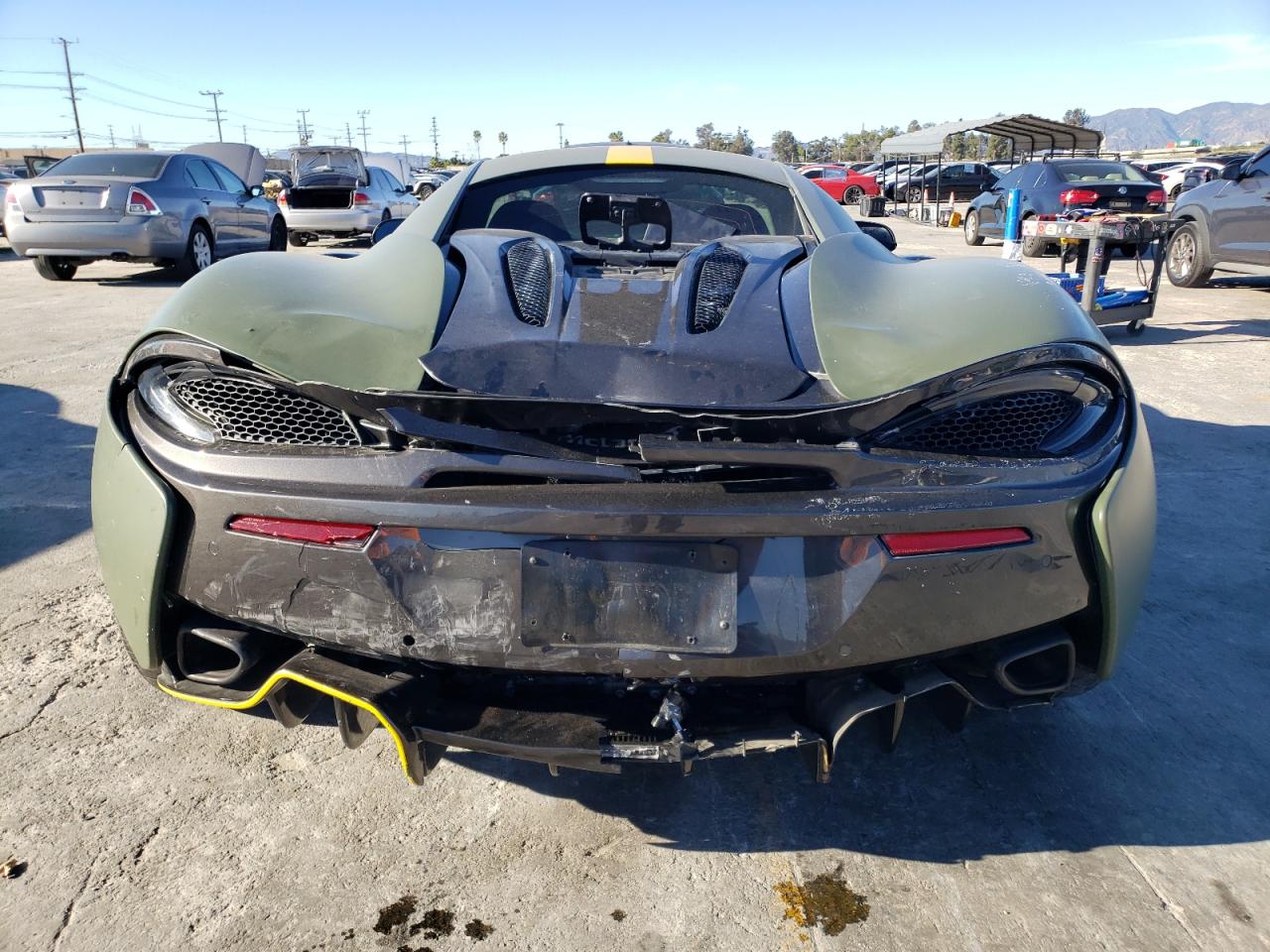 Photo 5 VIN: SBM13DAA8HW002105 - MCLAREN 570S 