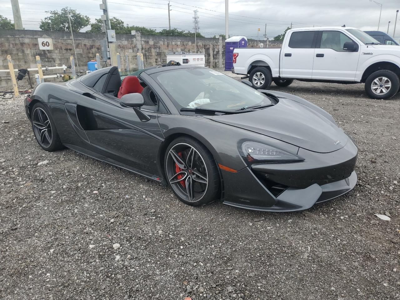 Photo 3 VIN: SBM13FAA5JW004749 - MCLAREN 570S 