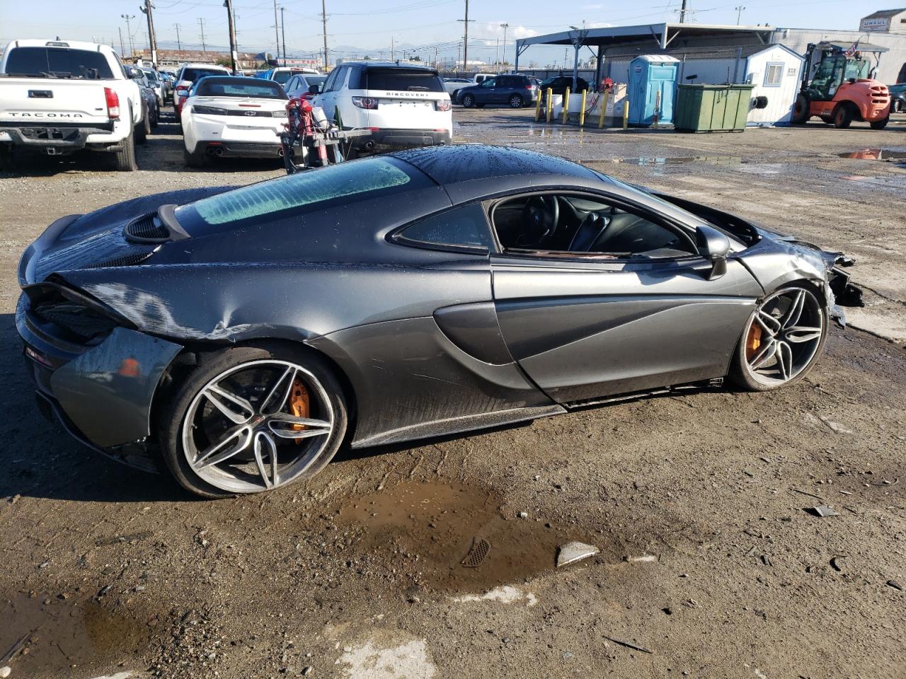 Photo 3 VIN: SBM13GAA0JW005619 - MCLAREN 570GT 