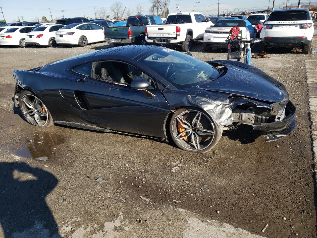 Photo 4 VIN: SBM13GAA0JW005619 - MCLAREN 570GT 