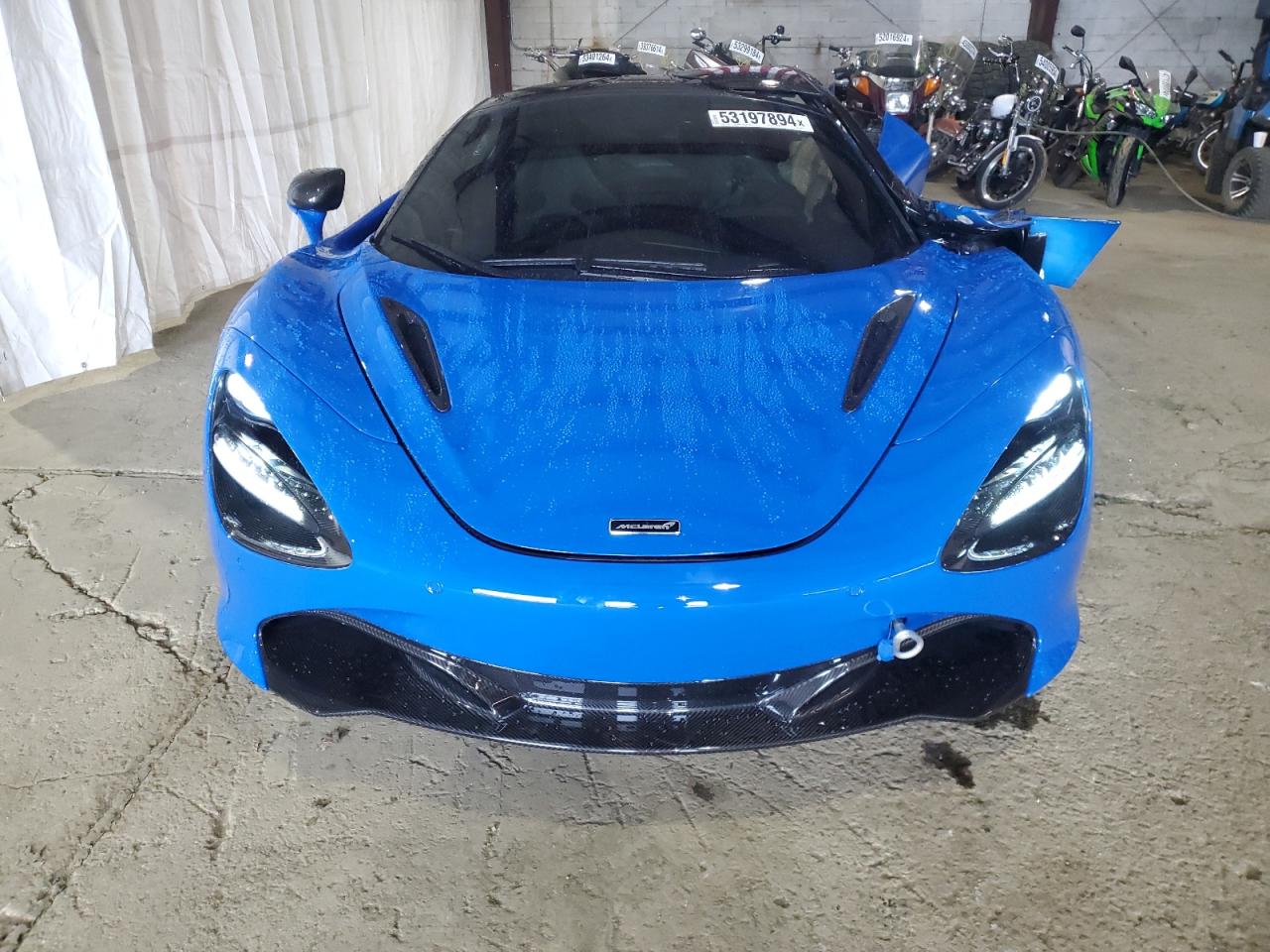 Photo 4 VIN: SBM14DCA1JW000261 - MCLAREN 720S 