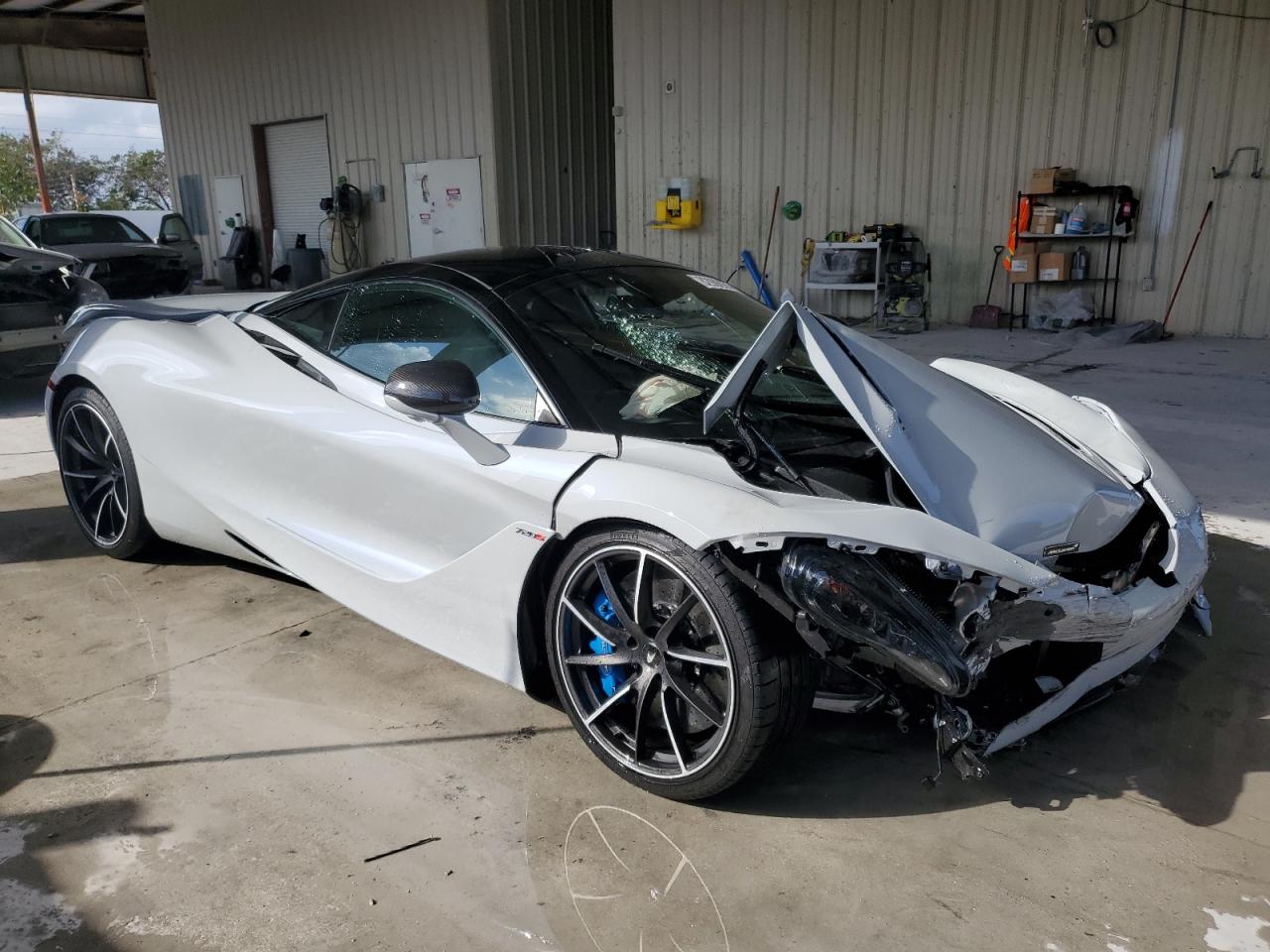 Photo 3 VIN: SBM14DCA3MW005899 - MCLAREN 720S 