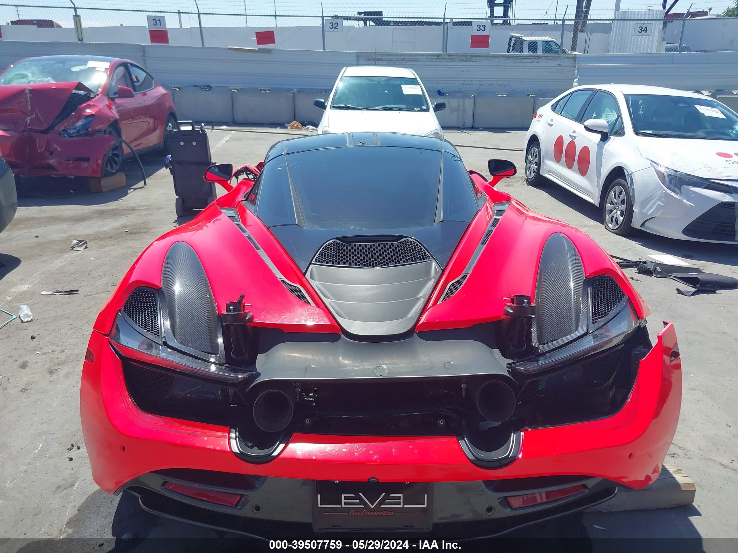 Photo 16 VIN: SBM14DCA9KW002499 - MCLAREN 720S 