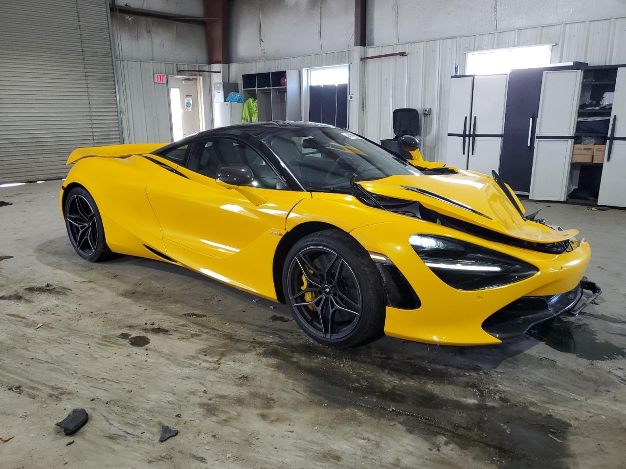 Photo 3 VIN: SBM14DCAXKW002639 - MCLAREN 720S 