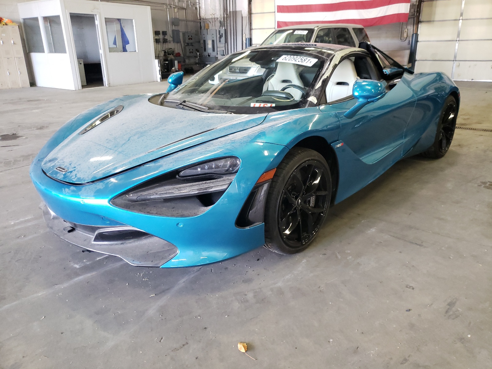 Photo 1 VIN: SBM14FCA6KW003735 - MCLAREN 720S 