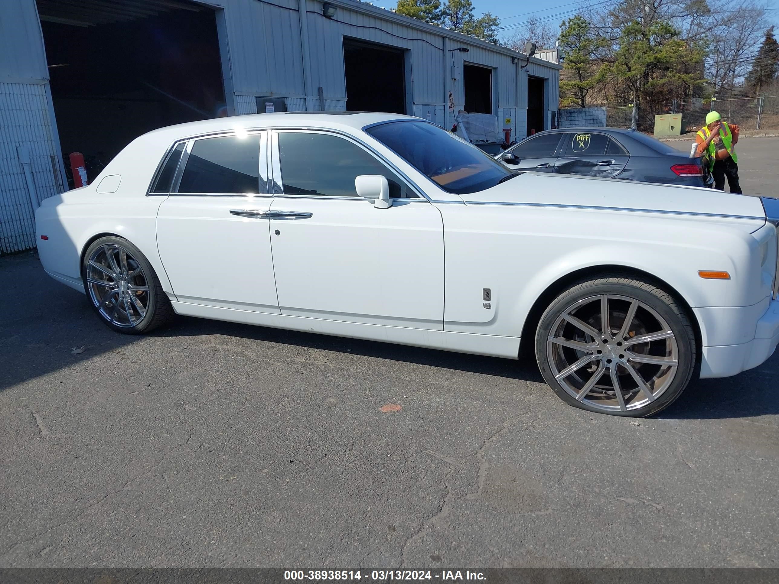 Photo 12 VIN: SCA1S68557UX08613 - ROLLS-ROYCE PHANTOM 