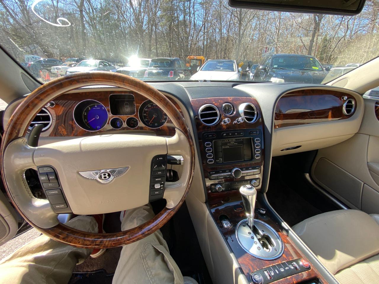 Photo 8 VIN: SCBBR93W98C055885 - BENTLEY CONTINENTA 