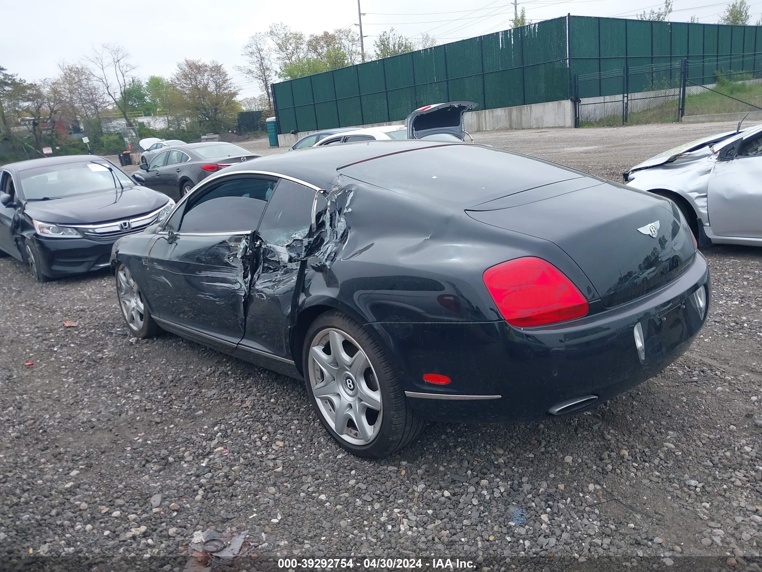 Photo 2 VIN: SCBCR63W25C029868 - BENTLEY CONTINENTAL GT 