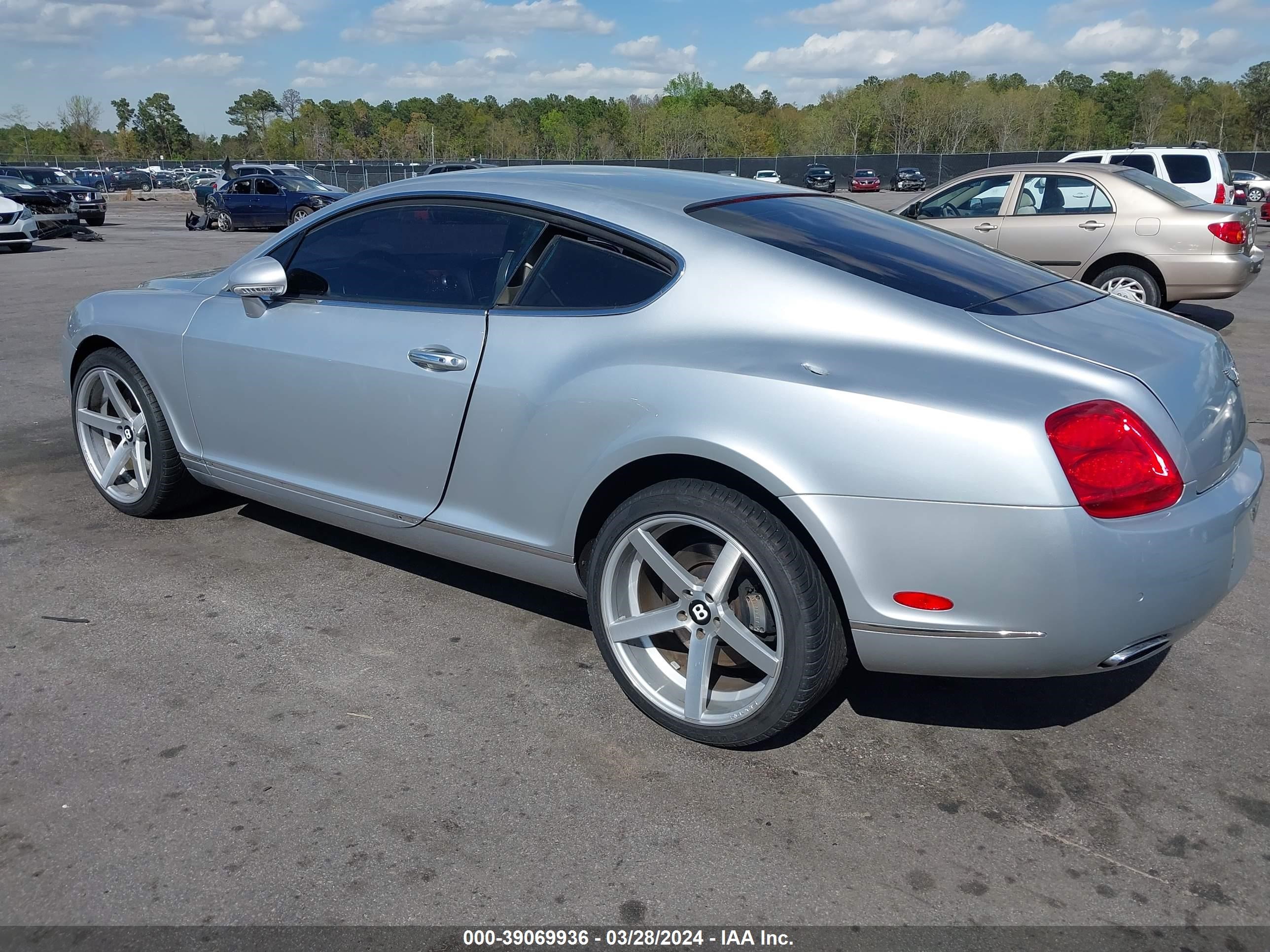 Photo 2 VIN: SCBCR63W35C025179 - BENTLEY CONTINENTAL GT 