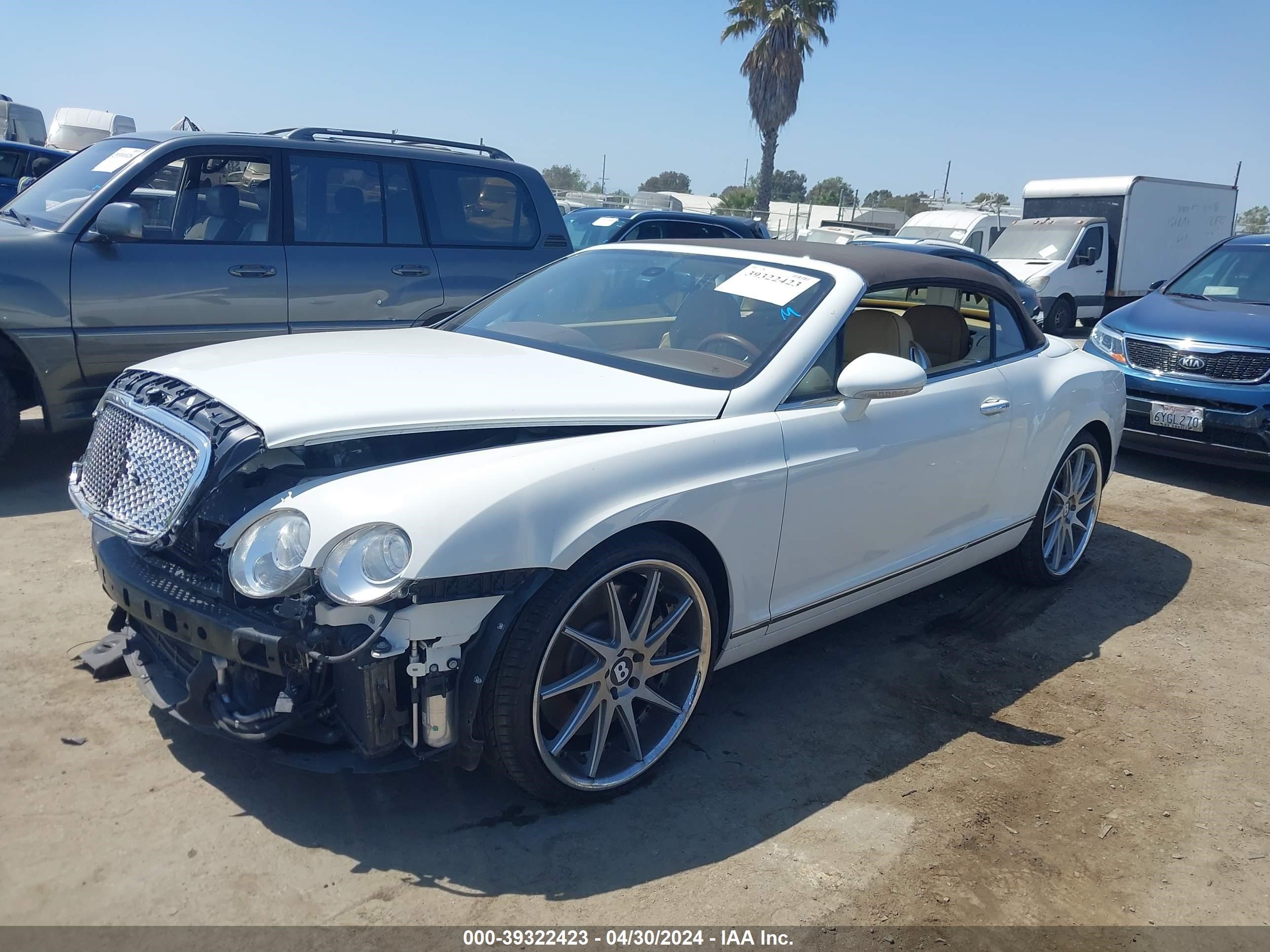 Photo 1 VIN: SCBDR33W08C052671 - BENTLEY CONTINENTAL GT 