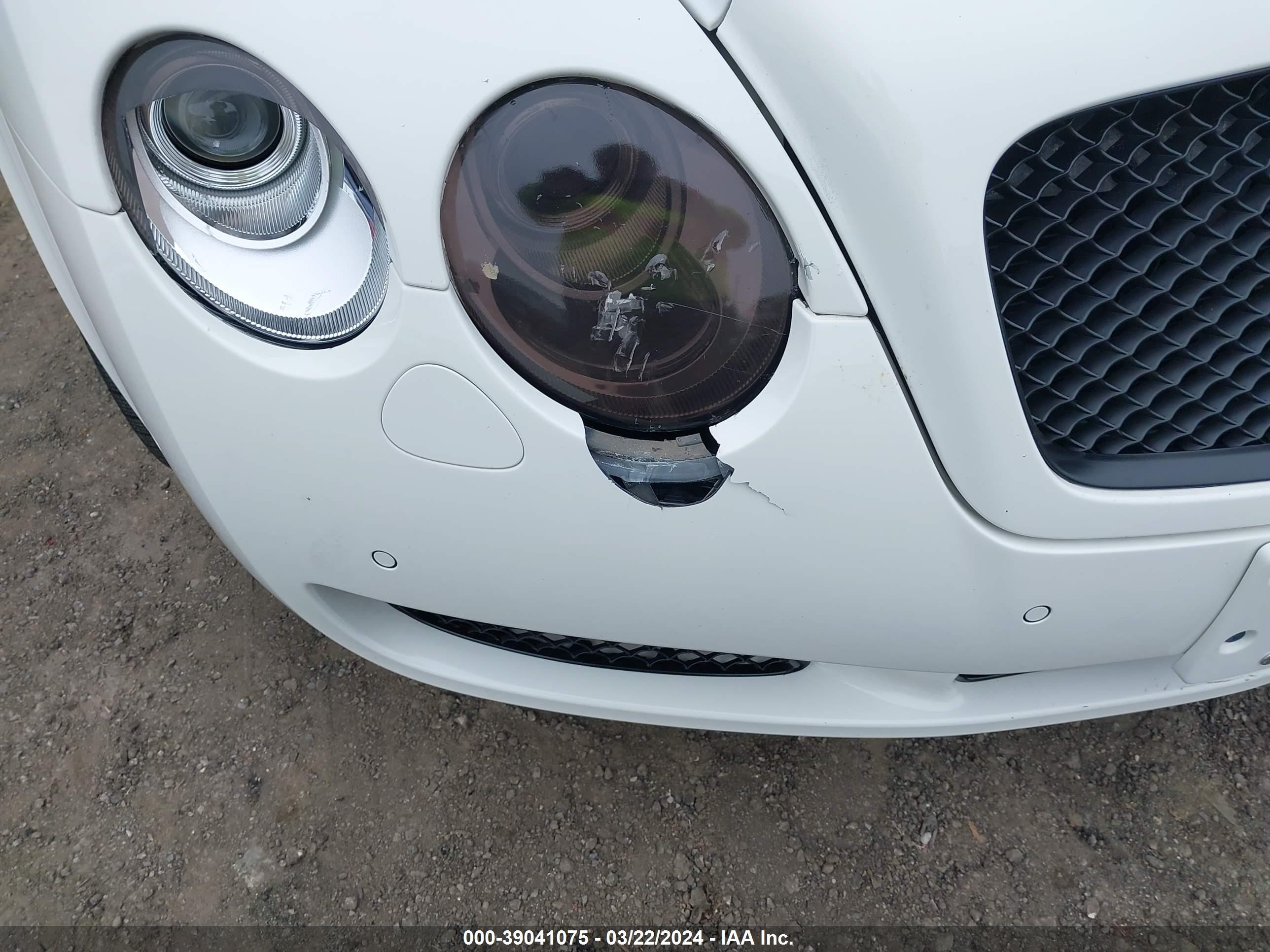 Photo 17 VIN: SCBDR33W08C054825 - BENTLEY CONTINENTAL GT 