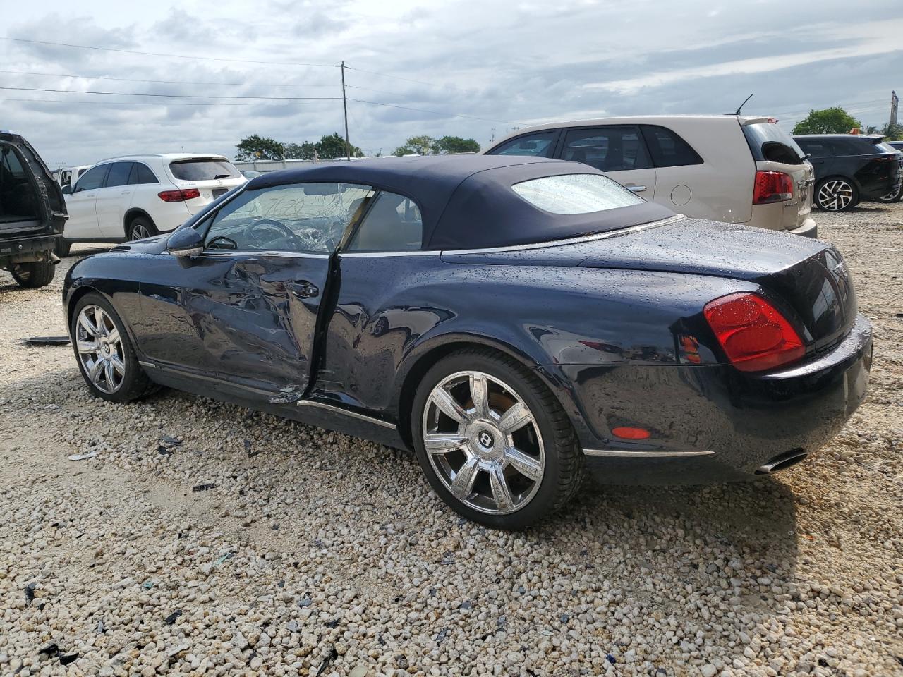 Photo 1 VIN: SCBDR33W48C057162 - BENTLEY CONTINENTAL 