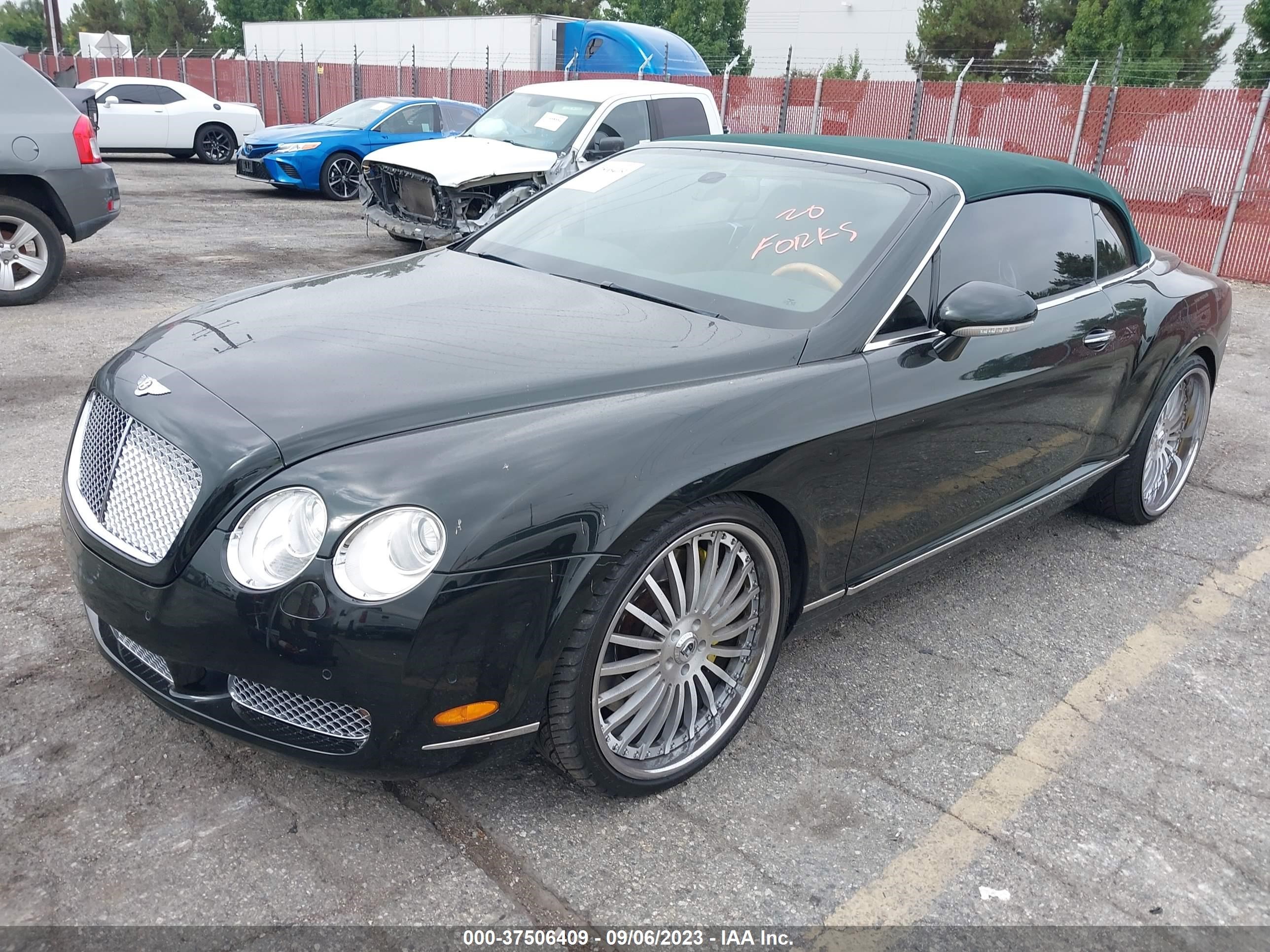 Photo 1 VIN: SCBDR33W48C057386 - BENTLEY CONTINENTAL GT 