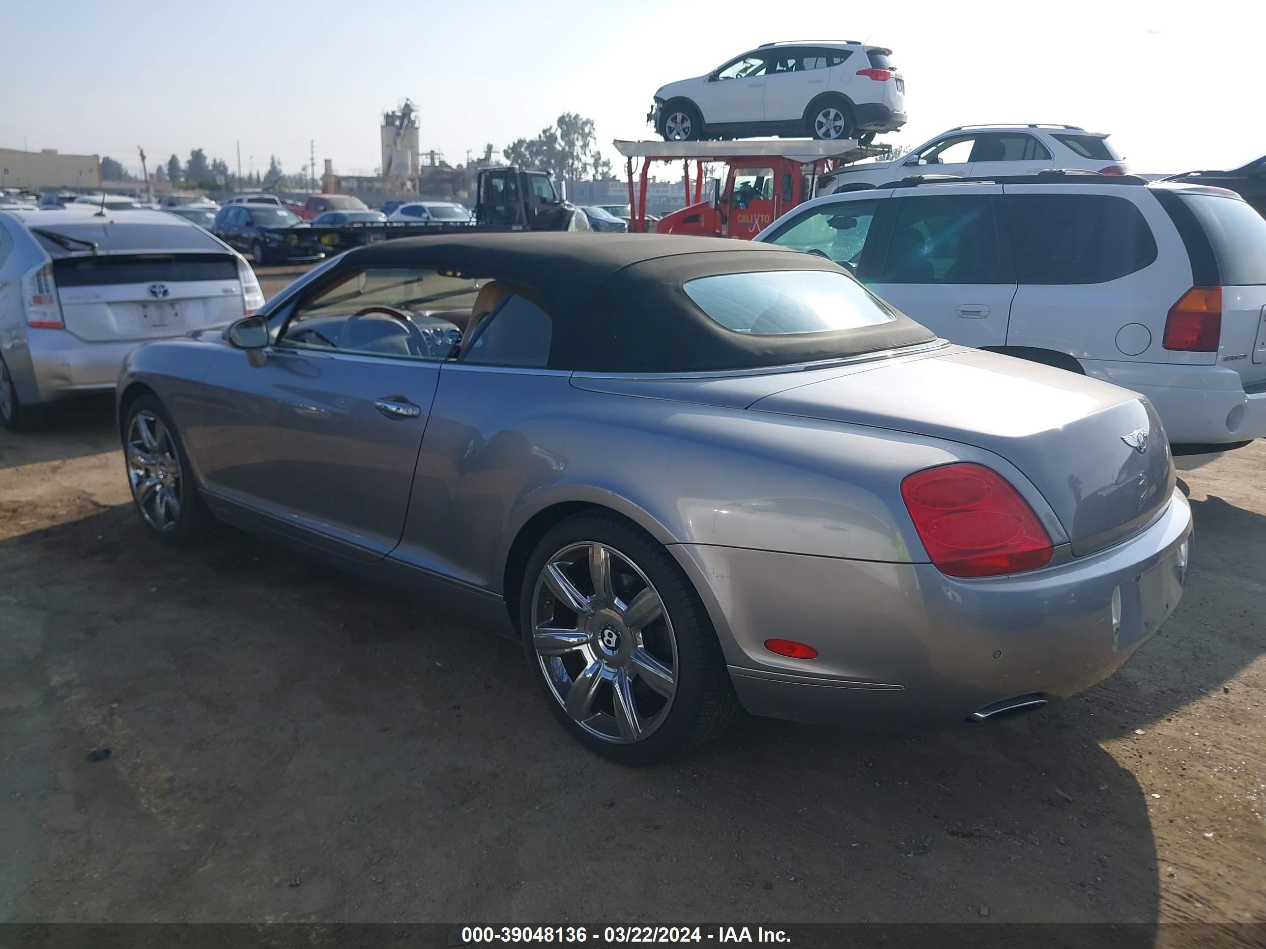 Photo 2 VIN: SCBDR33W57C046184 - BENTLEY CONTINENTAL GT 