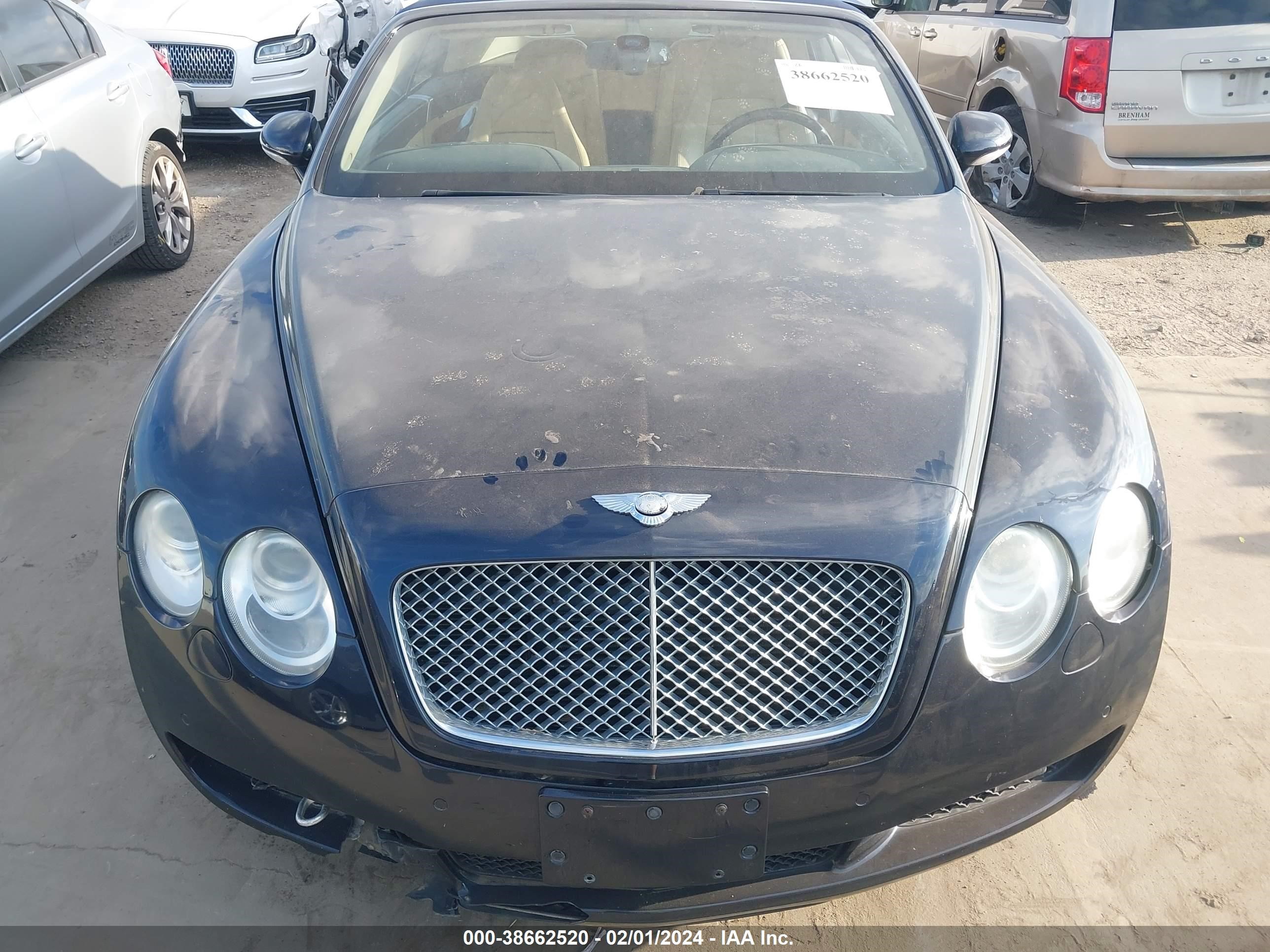 Photo 5 VIN: SCBDR33W68C056157 - BENTLEY CONTINENTAL GT 