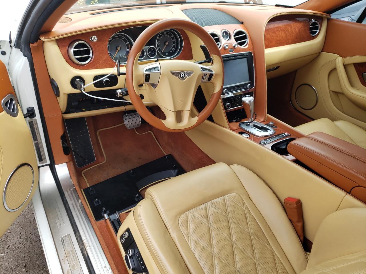 Photo 7 VIN: SCBFR7ZA2CC073929 - BENTLEY CONTINENTAL 