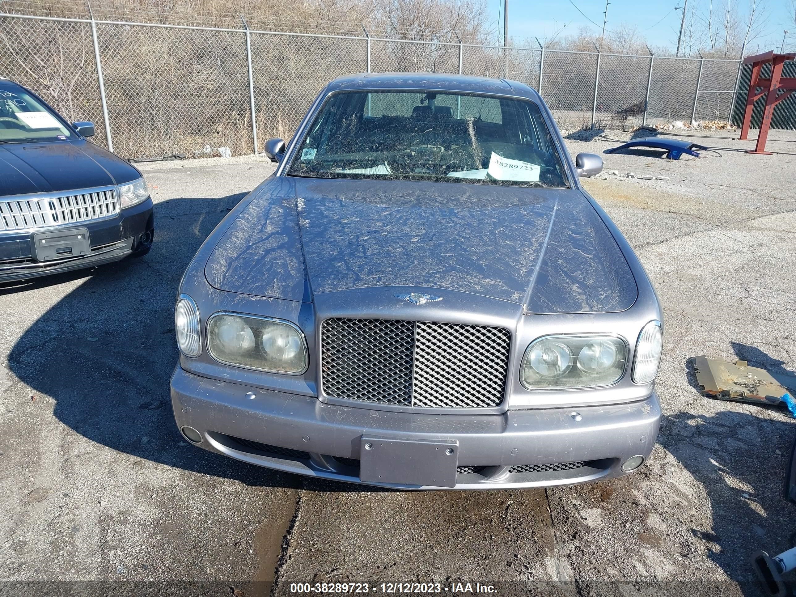 Photo 12 VIN: SCBLF34F32CX08615 - BENTLEY ARNAGE 