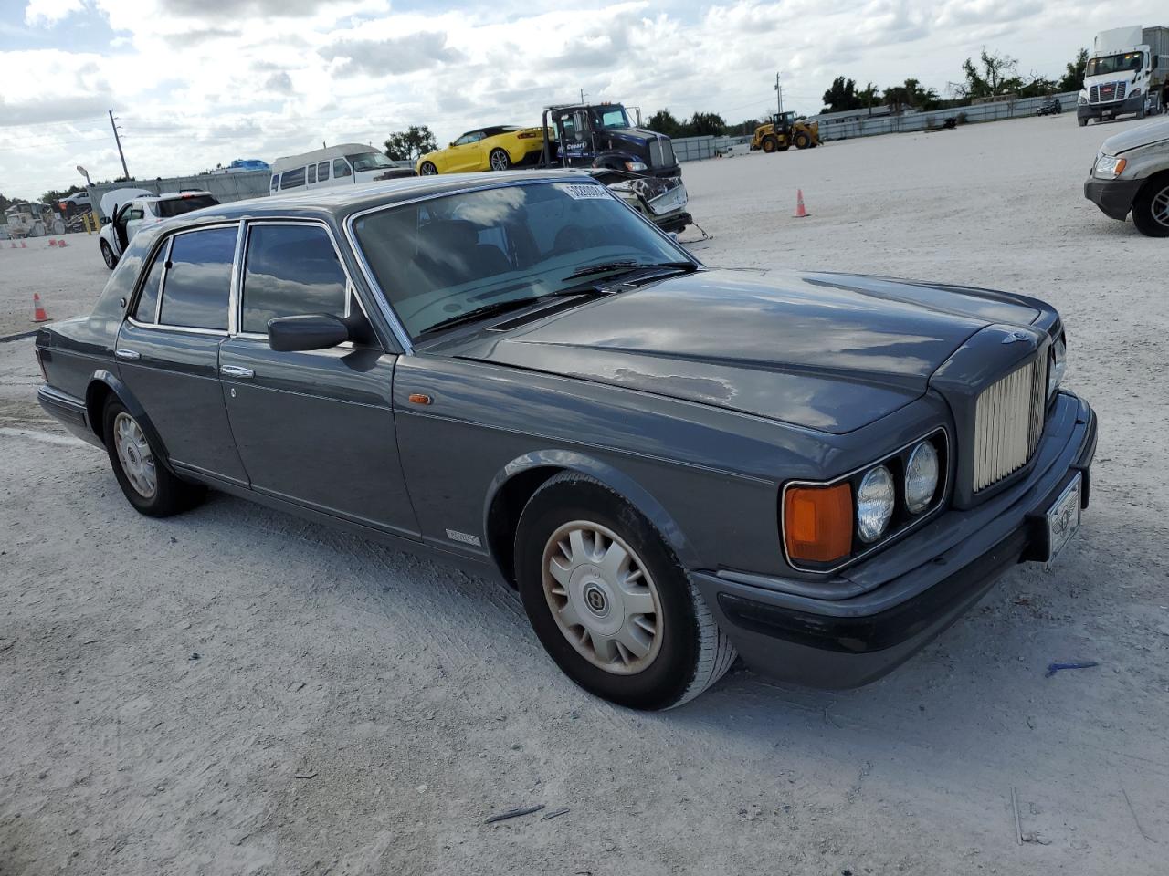 Photo 3 VIN: SCBZE19C9VCX59508 - BENTLEY BROOKLANDS 