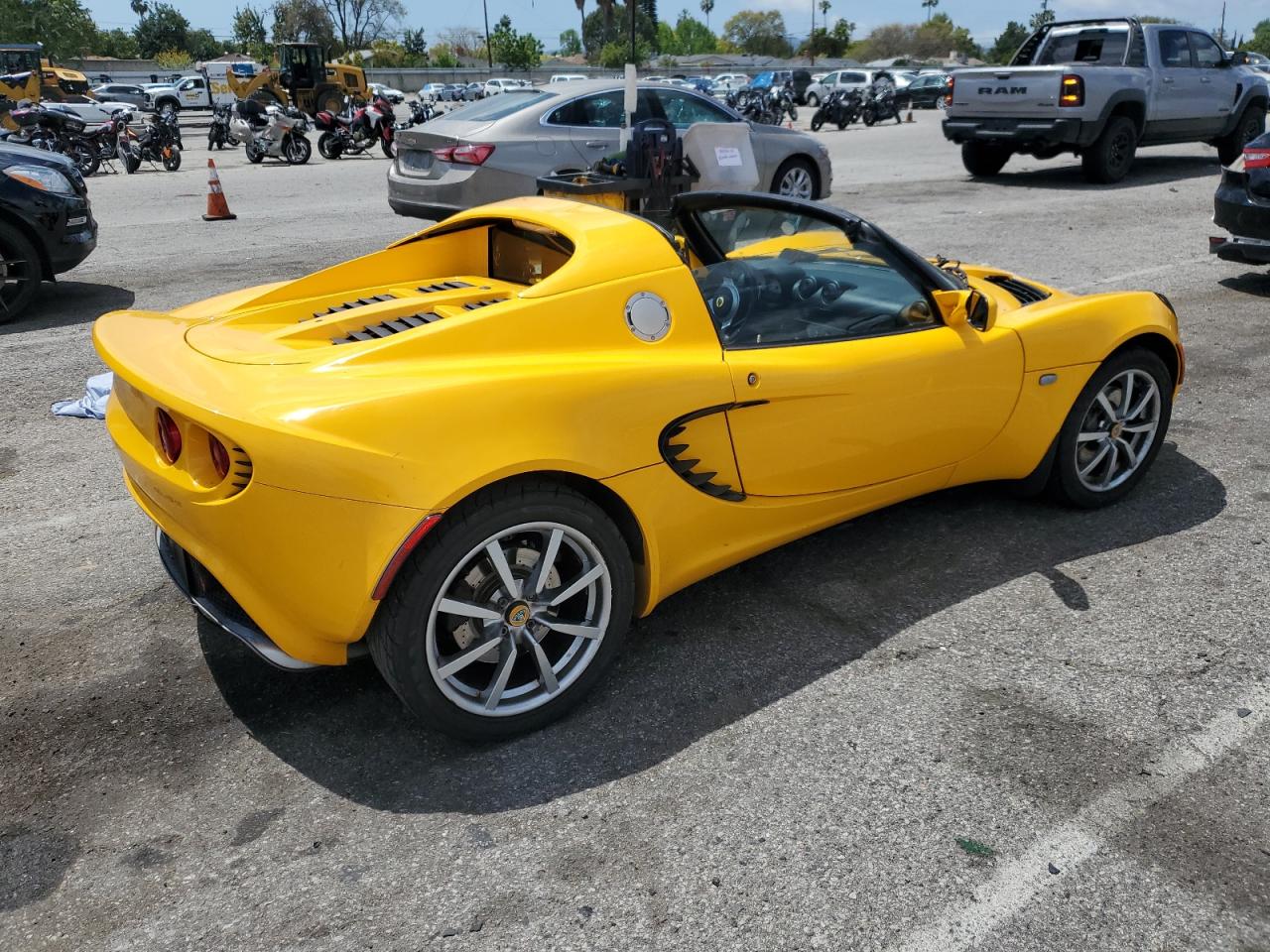 Photo 2 VIN: SCCPC11165HL30705 - LOTUS ELISE 