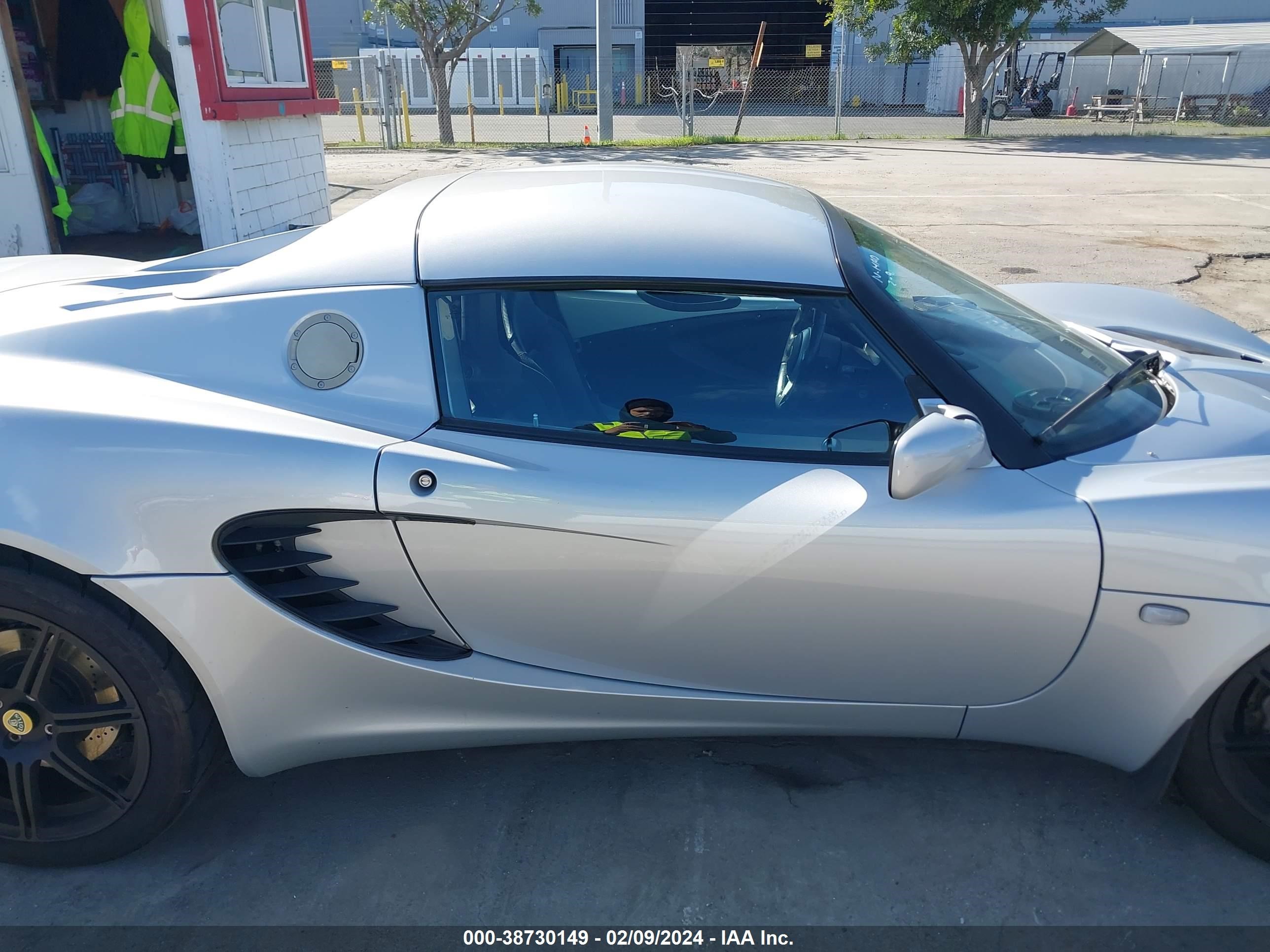 Photo 12 VIN: SCCPC11185HL30382 - LOTUS ELISE 