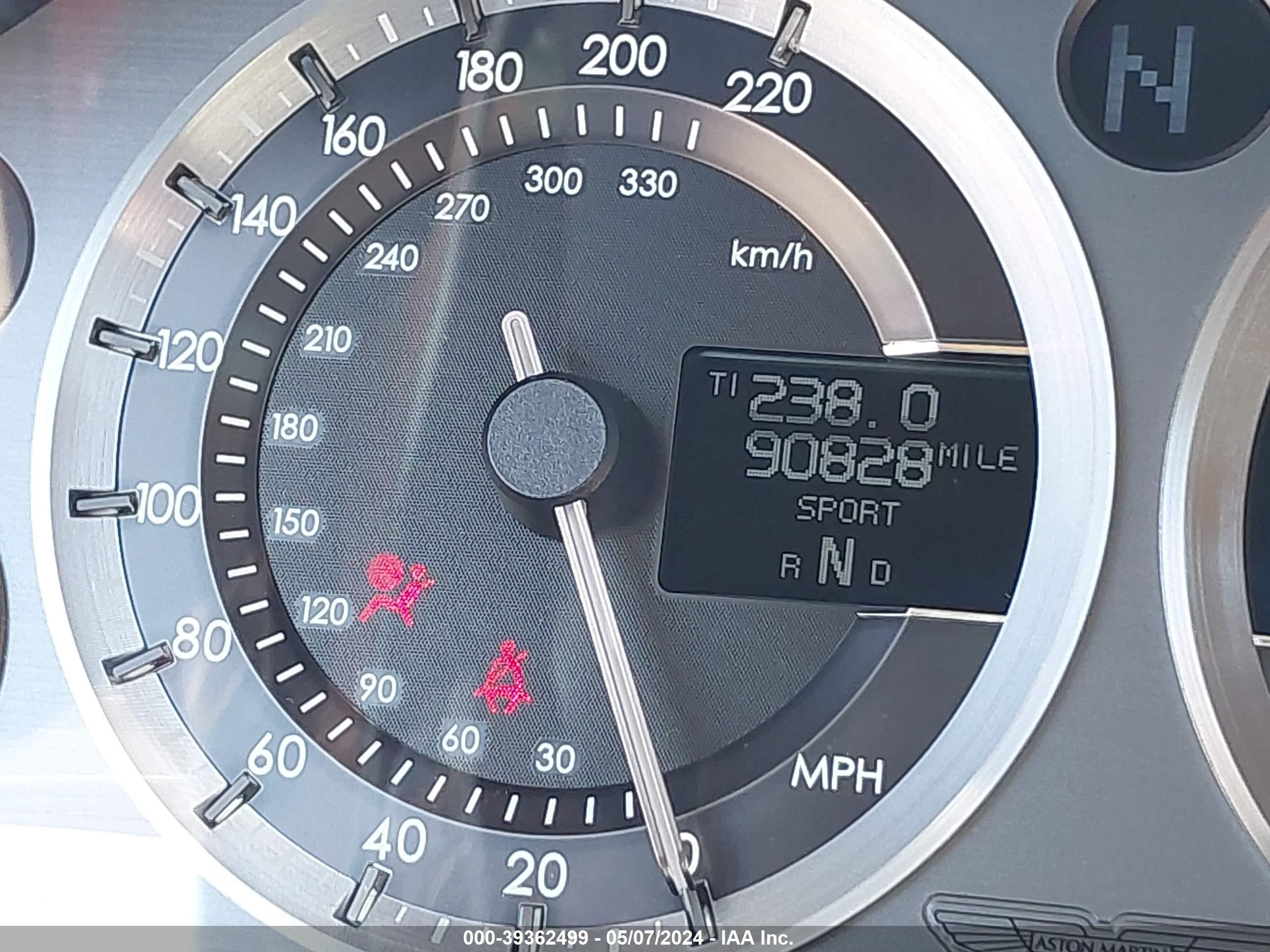Photo 15 VIN: SCFBF03B28GC09087 - ASTON-MARTIN VANTAGE 