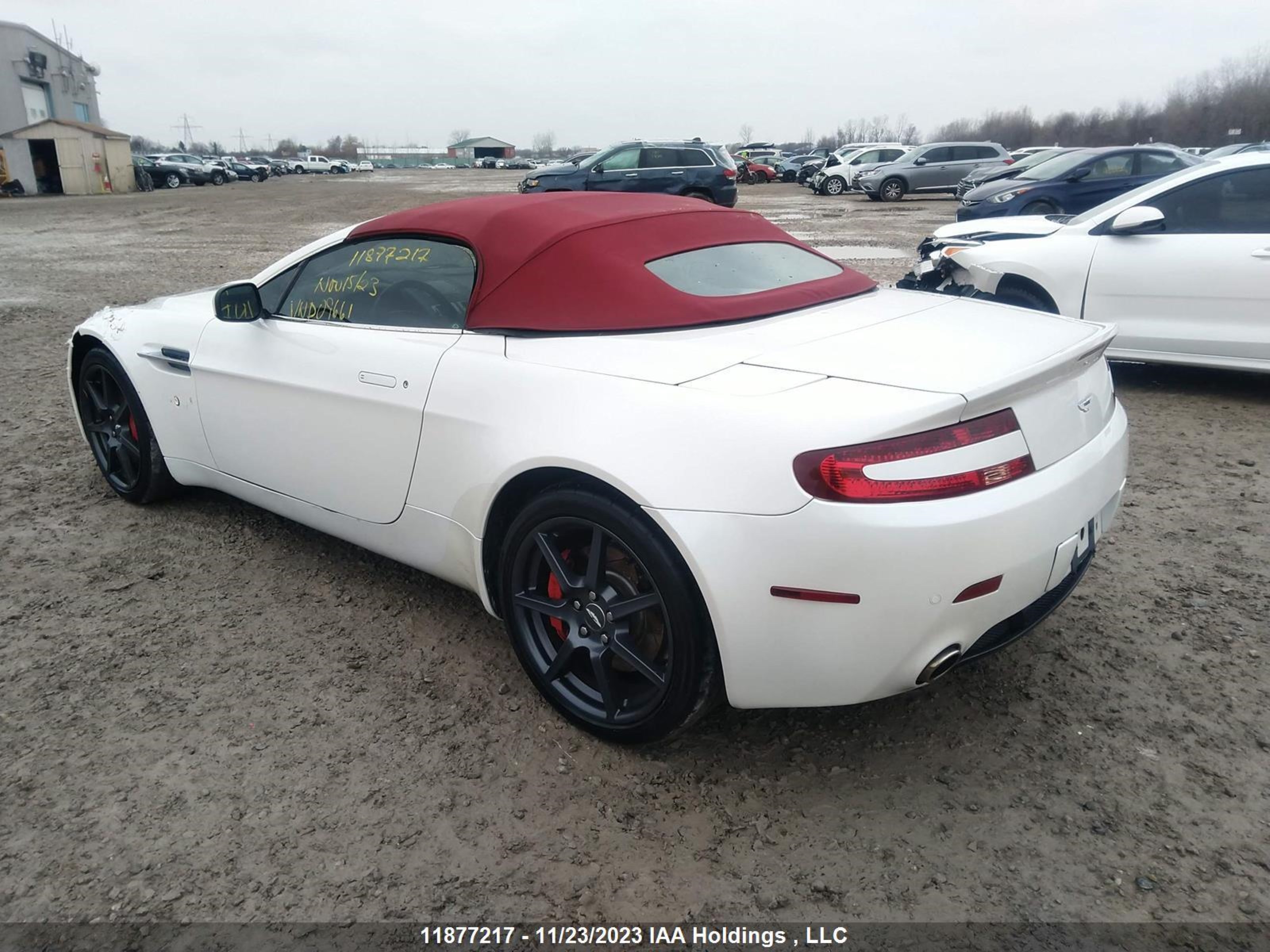 Photo 2 VIN: SCFBF04B68GD09661 - ASTON MARTIN VANTAGE 