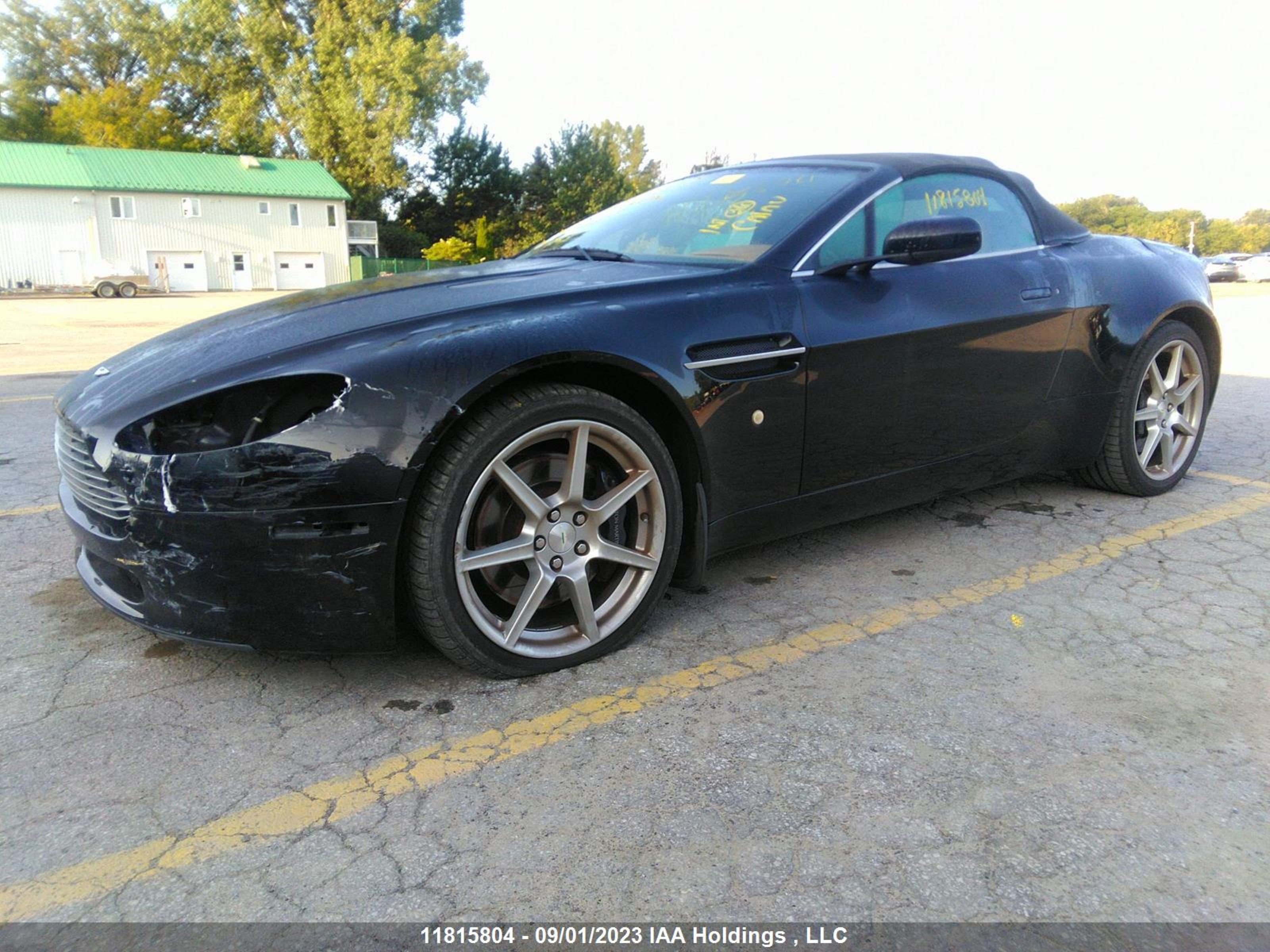 Photo 1 VIN: SCFBF04BX8GD10053 - ASTON MARTIN VANTAGE 