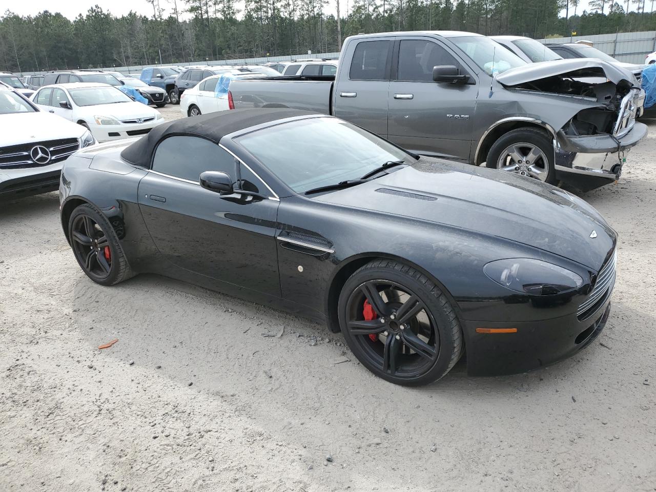 Photo 3 VIN: SCFBF04CX9GD11942 - ASTON-MARTIN VANTAGE 