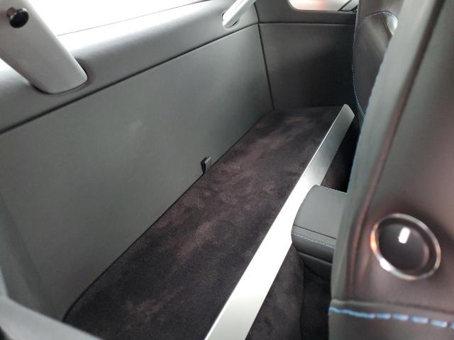 Photo 9 VIN: SCFEBBCF6BGS00579 - ASTON-MARTIN V12 VANTAG 
