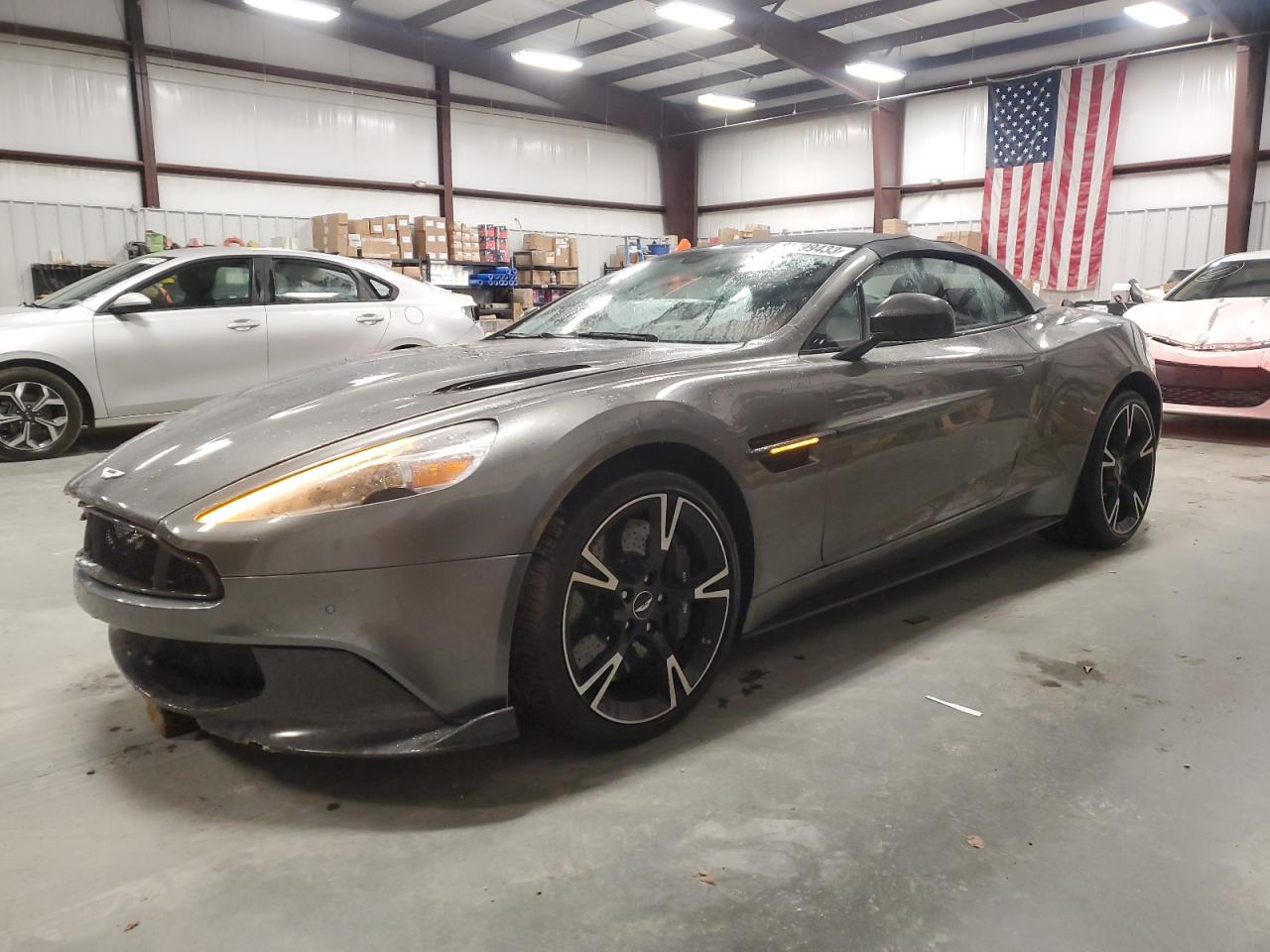 Photo 0 VIN: SCFPMCLZ0JGK03737 - ASTON MARTIN V12 VANQUISH 