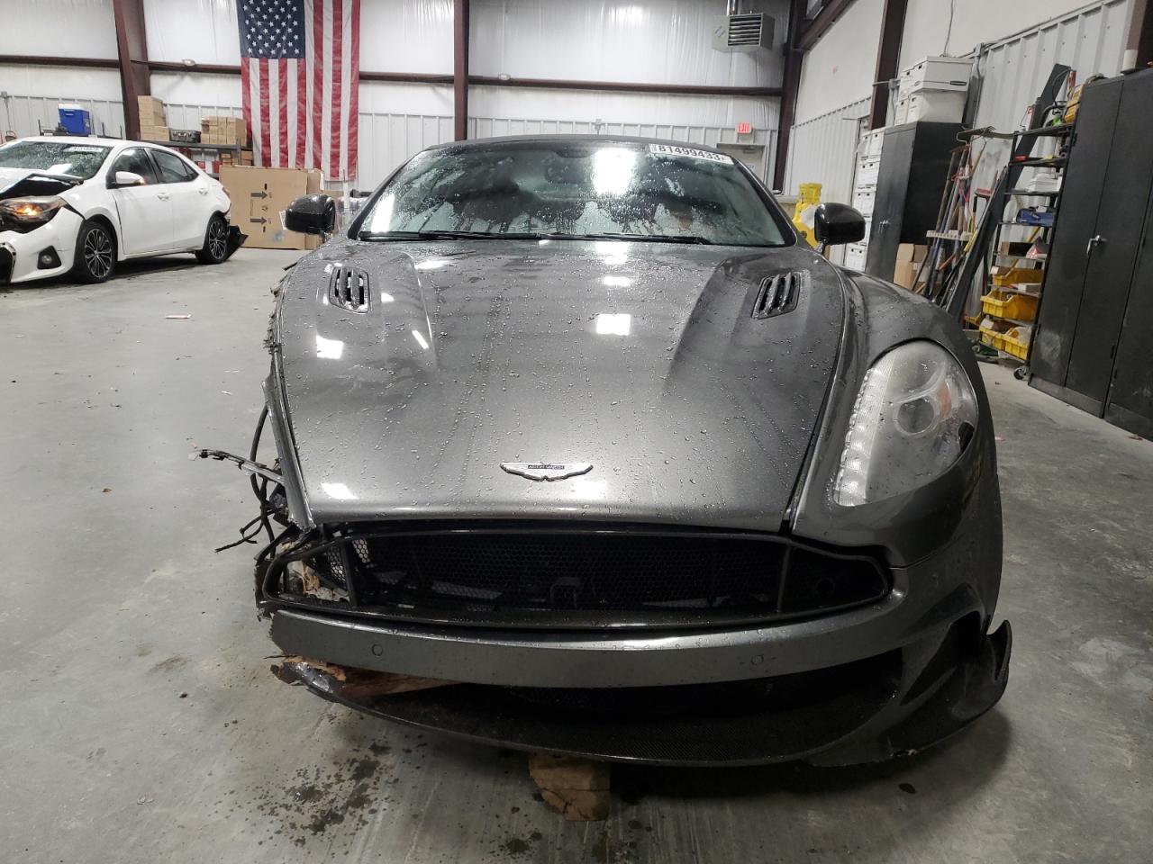 Photo 4 VIN: SCFPMCLZ0JGK03737 - ASTON MARTIN V12 VANQUISH 