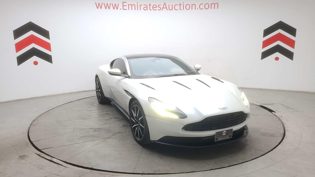 Photo 8 VIN: SCFRMFAV9HGL01086 - ASTON MARTIN DB 11 