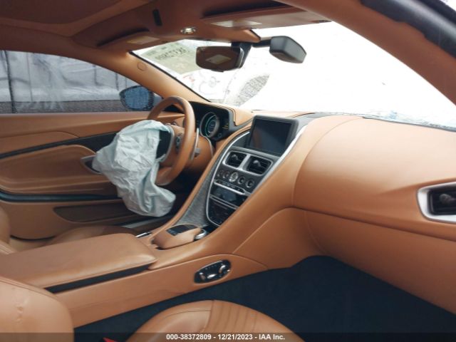 Photo 4 VIN: SCFRMFAW4LGL08531 - ASTON MARTIN DB11 