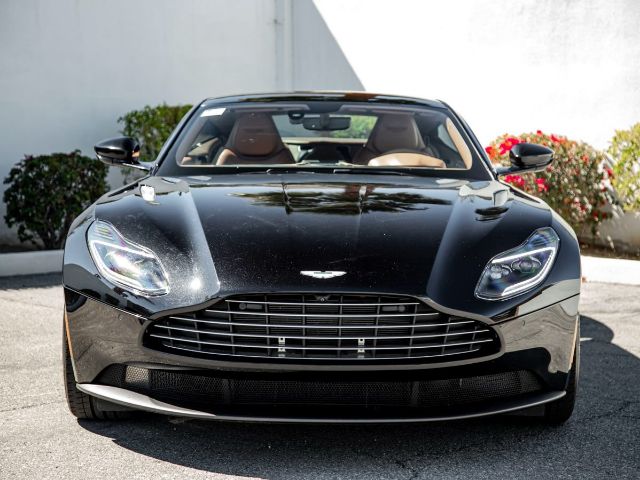 Photo 2 VIN: SCFRMFAW7LGL08572 - ASTON MARTIN DB11 