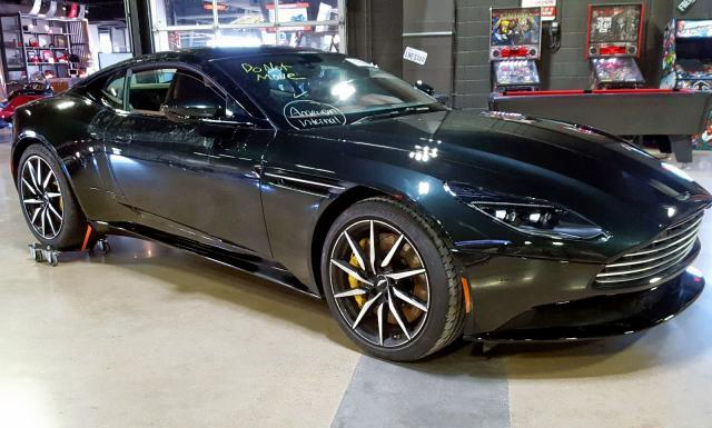 Photo 1 VIN: SCFRMFAW8JGL04172 - ASTON MARTIN DB11 