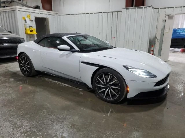 Photo 3 VIN: SCFRMFCW7LGM08894 - ASTON MARTIN DB11 