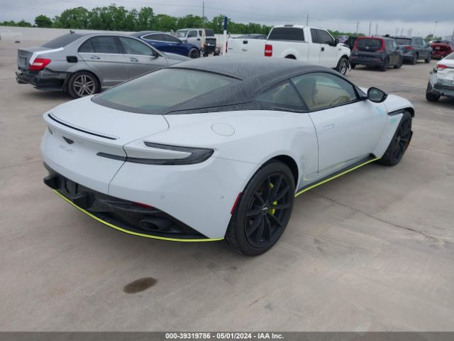 Photo 3 VIN: SCFRMFEV5LGL09012 - ASTON MARTIN DB11 