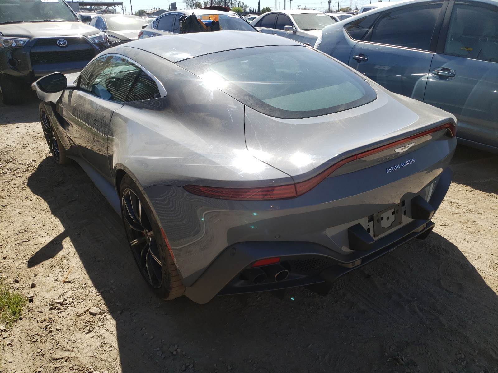 Photo 2 VIN: SCFSMGAW4KGN01316 - ASTON MARTIN VANTAGE 