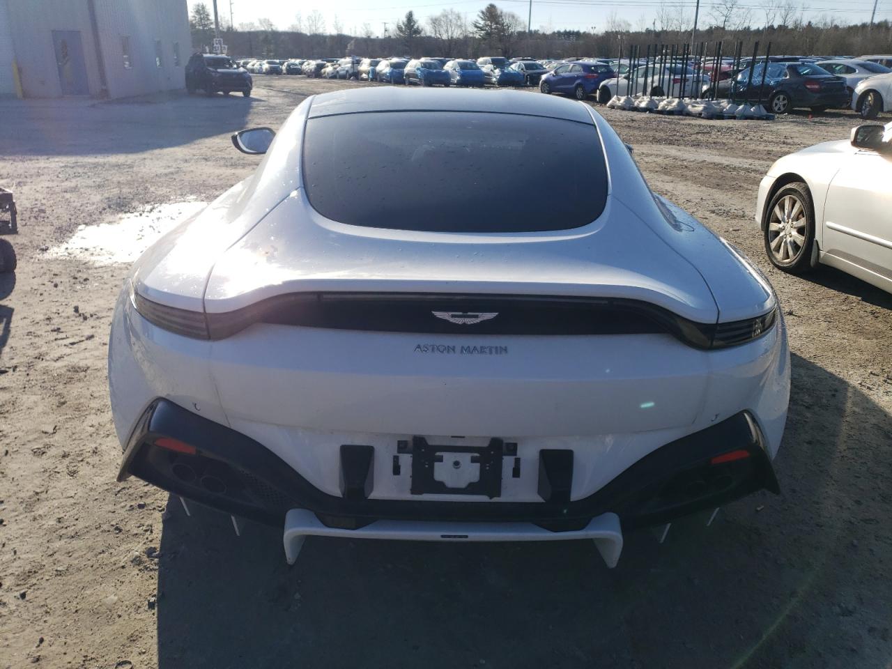 Photo 5 VIN: SCFSMGAW6MGN05743 - ASTON MARTIN VANTAGE 