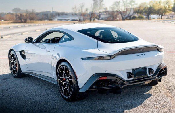 Photo 2 VIN: SCFSSGCW5LGN04861 - ASTON MARTIN VANTAGE 