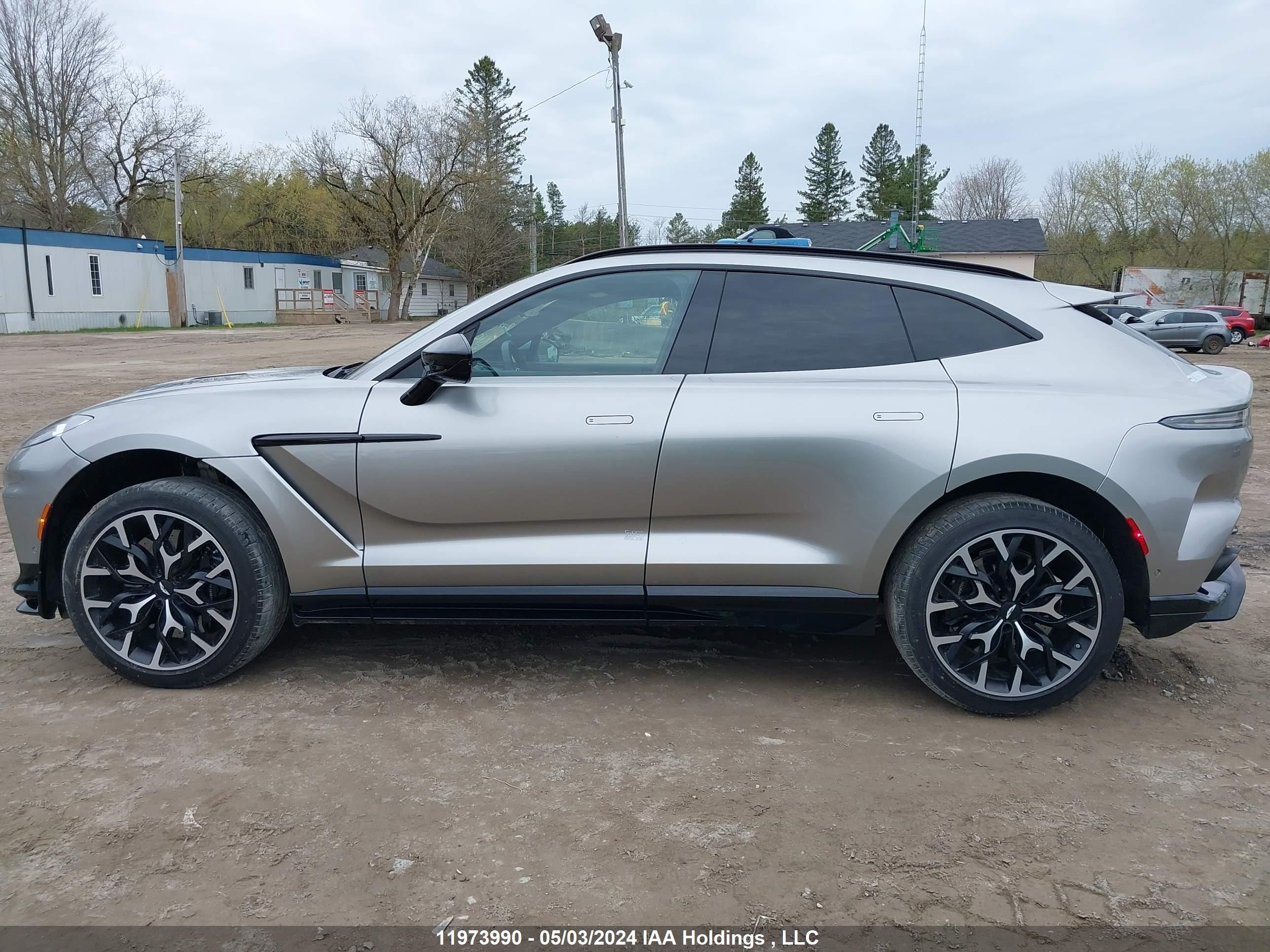 Photo 14 VIN: SD7VUJBW0PTV07586 - ASTON MARTIN DBX 