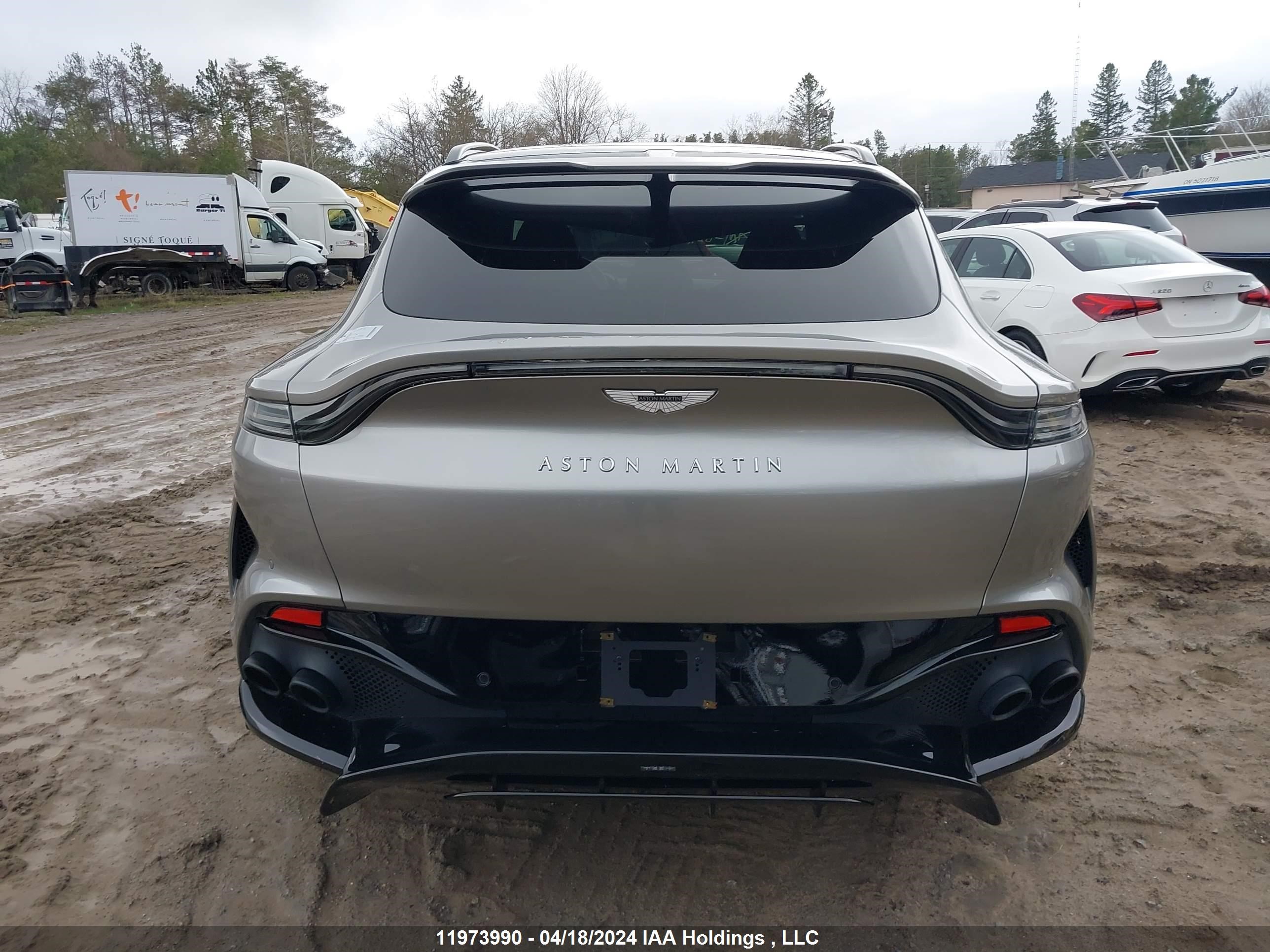 Photo 15 VIN: SD7VUJBW0PTV07586 - ASTON MARTIN DBX 