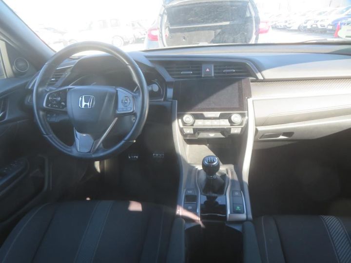 Photo 3 VIN: SHHFK7760JU006126 - HONDA CIVIC 