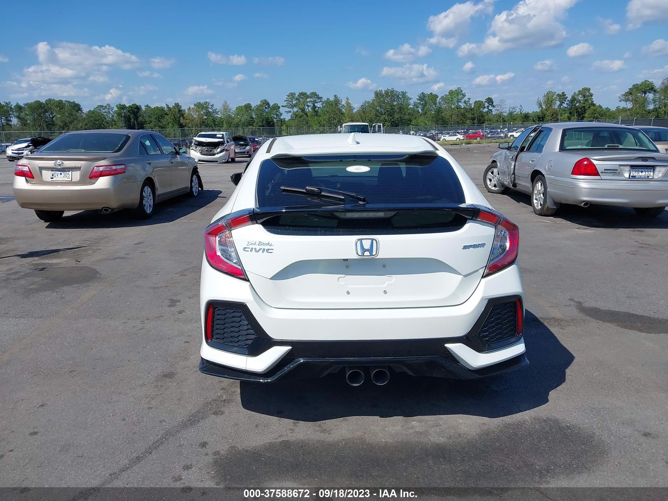 Photo 15 VIN: SHHFK7G40JU205342 - HONDA CIVIC 